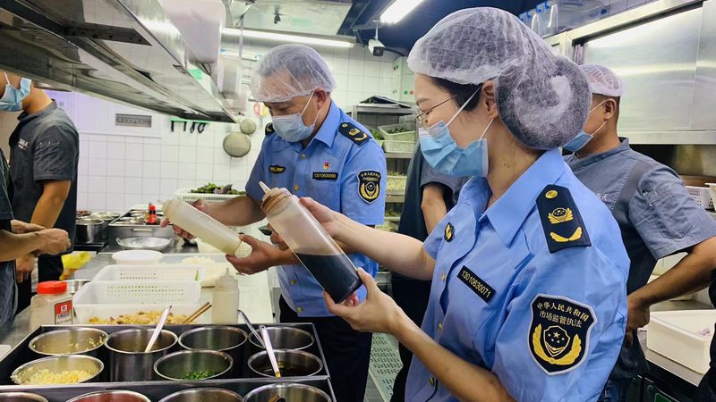 成都休闲食品批发价格表：膨化食品的选购指南**