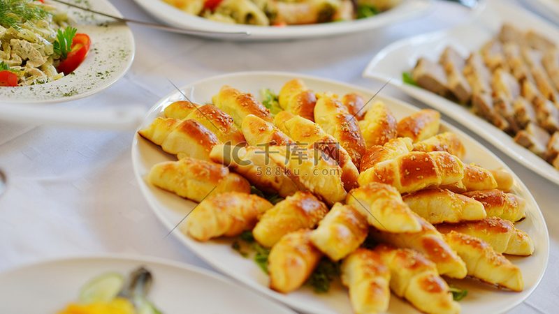 无麸质饼干保质期揭秘：影响因素与储存技巧